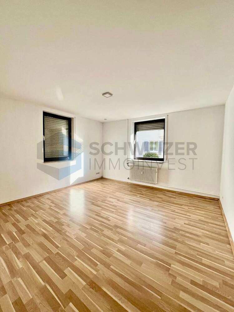 Wohnung zum Kaufen in Stuttgart 215.000 € 67.14 m²