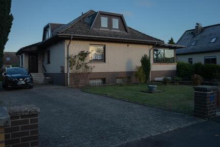 Raumwunder in ruhiger Lage – perfekt für Familien & Generationen 9 zimmer