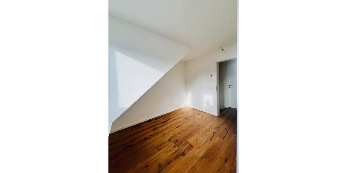Reihenmittelhaus Mainz Weisenau - 5 Zimmer, 109 m&sup2;, 720.000&euro; | Angebot:24977089