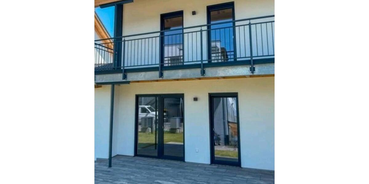 Doppelhaushälfte Burghausen - 5 Zimmer, 150 m&sup2;, 1.800&euro; | Angebot:26057358