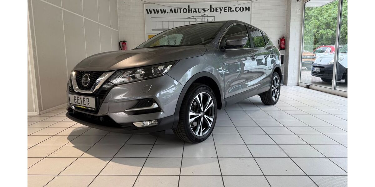 Nissan Qashqai 65.500 km 14.990 &euro; Dortmund 44309
