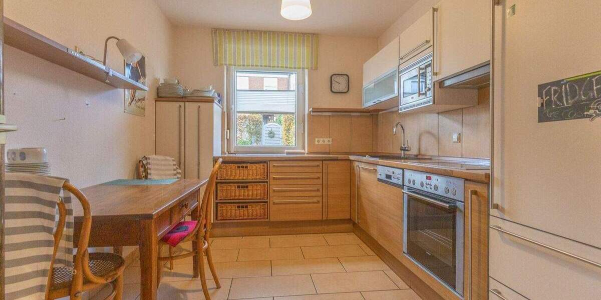 Reihenmittelhaus Menden Mitte - 4 Zimmer, 103 m&sup2;, 255.000&euro; | Angebot:24647526