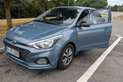 Hyundai i20 65.000 km 9.999 &euro; Dietingen 78661
