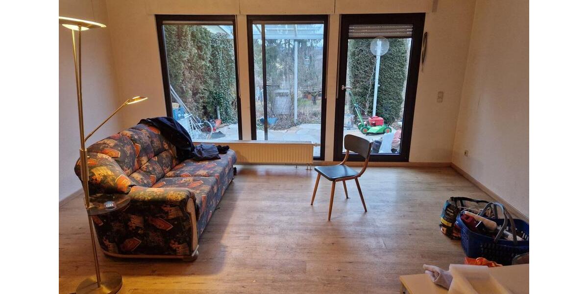 Doppelhaushälfte Trossingen - 4.5 Zimmer, 129 m&sup2;, 1.300&euro; | Angebot:25284849