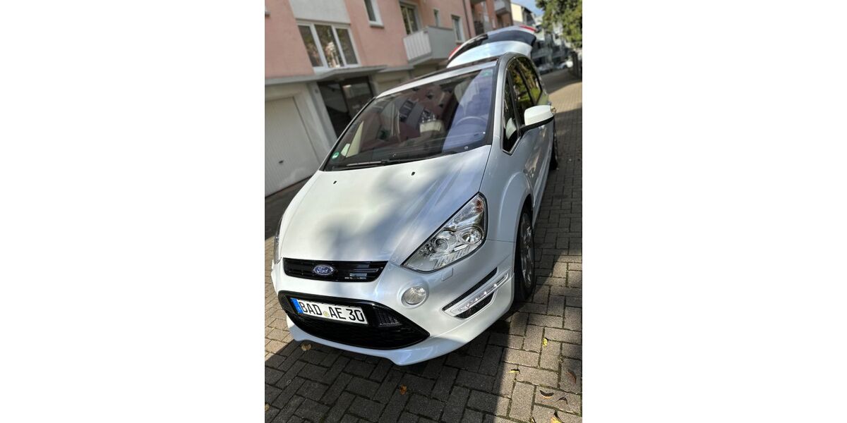 Ford S-Max 240.000 km 8.500 &euro; Baden-Baden 76532
