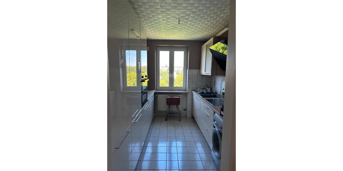 Etagenwohnung Saarbrücken - 3 Zimmer, 81 m&sup2;, 255.000&euro; | Angebot:26959767