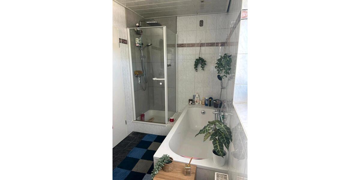 Etagenwohnung Zülpich - 3 Zimmer, 80 m&sup2;, 750&euro; | Angebot:26409020