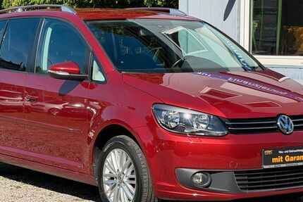 VW Touran 143.930 km 11.990 &euro; Berlin 13088