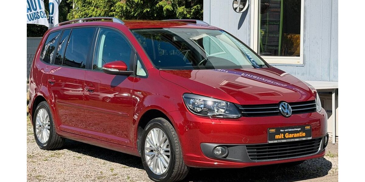 VW Touran 143.930 km 11.990 &euro; Berlin 13088