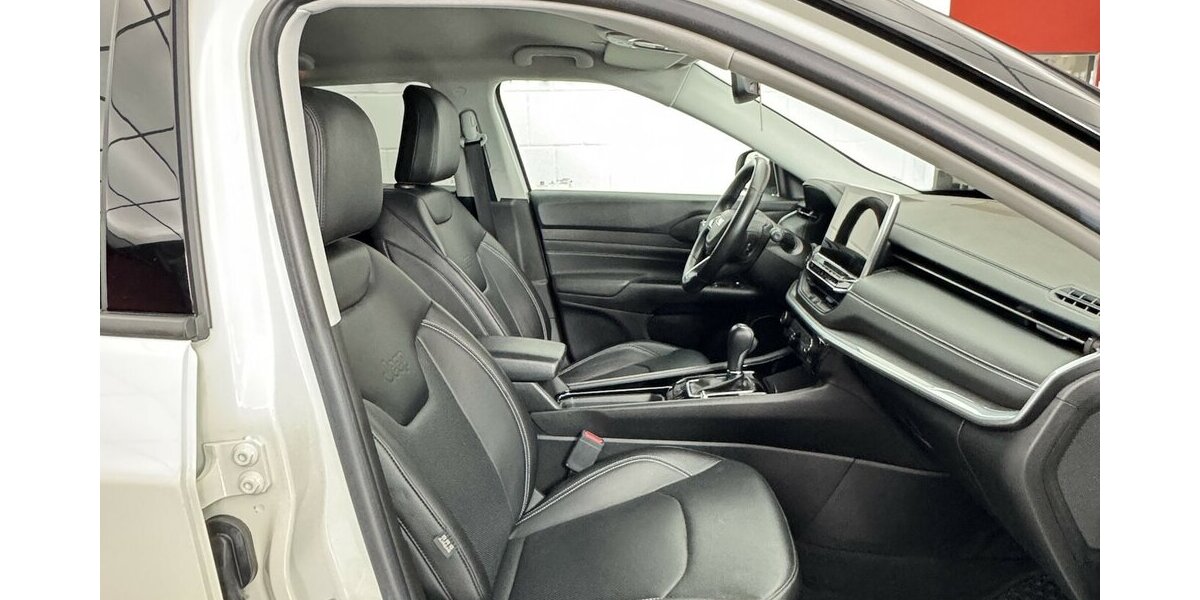 Jeep Compass S Plug-IN Hybrid 4WD 1.Hand Anhängerkplg 43.400 km 24.720 &euro; Lich 35423