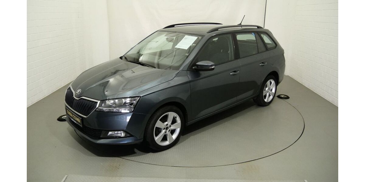 Skoda Fabia 61.128 km 12.900 &euro; Schneeberg 08289
