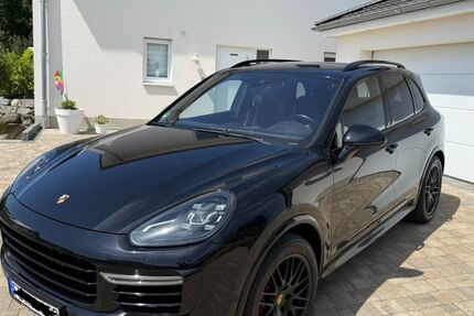 Porsche Cayenne 101.400 km 39.500 &euro; Petersberg 36100