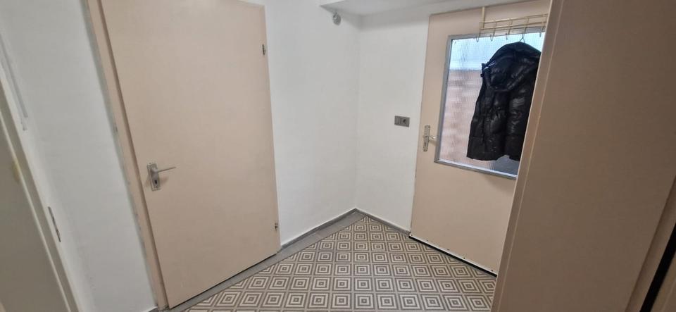 Etagenwohnung Lorsch - 1 Zimmer, 49 m&sup2;, 930&euro; | Angebot:25977159