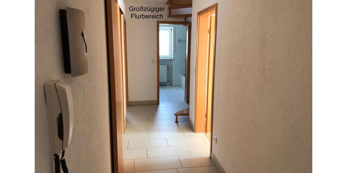 Dachgeschoßwohnung Kulmbach Blaich - 3.5 Zimmer, 74 m&sup2;, 199.000&euro; | Angebot:26837187