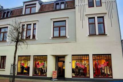 Einzelhandel in Hoya 620 € 82.9 m² zimmer
