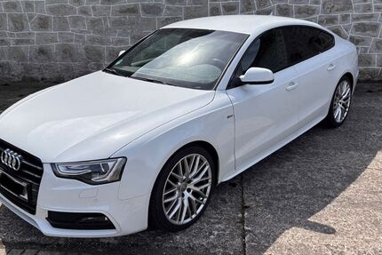 Audi A5 151.500 km 15.800 &euro; Twistetal 34477