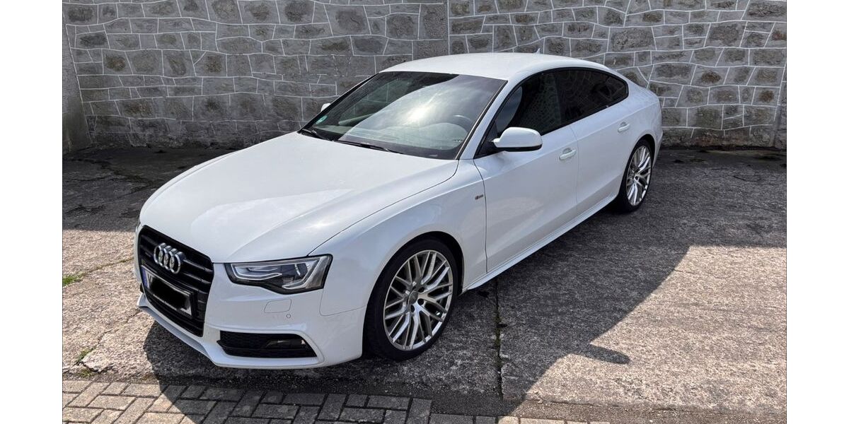 Audi A5 151.500 km 15.800 &euro; Twistetal 34477