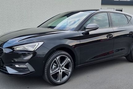 Seat Leon 25.465 km 22.990 € Castrop-Rauxel 44579