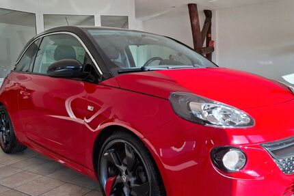 Opel Adam 81.500 km 8.499 &euro; Apenburg-Winterfeld 38486
