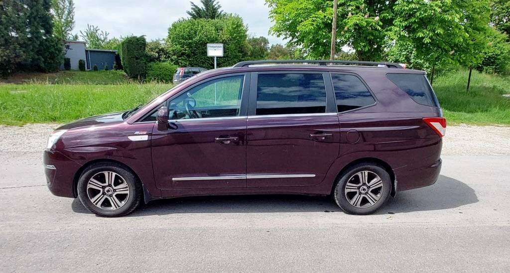SsangYong Rodius 318.000 km 2.700 &euro; Nehren 72147
