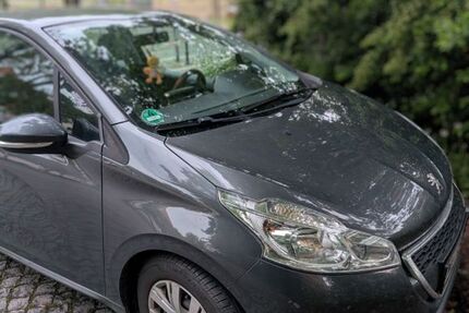 Peugeot 208 190.000 km 3.300 &euro; Hettstedt 06333