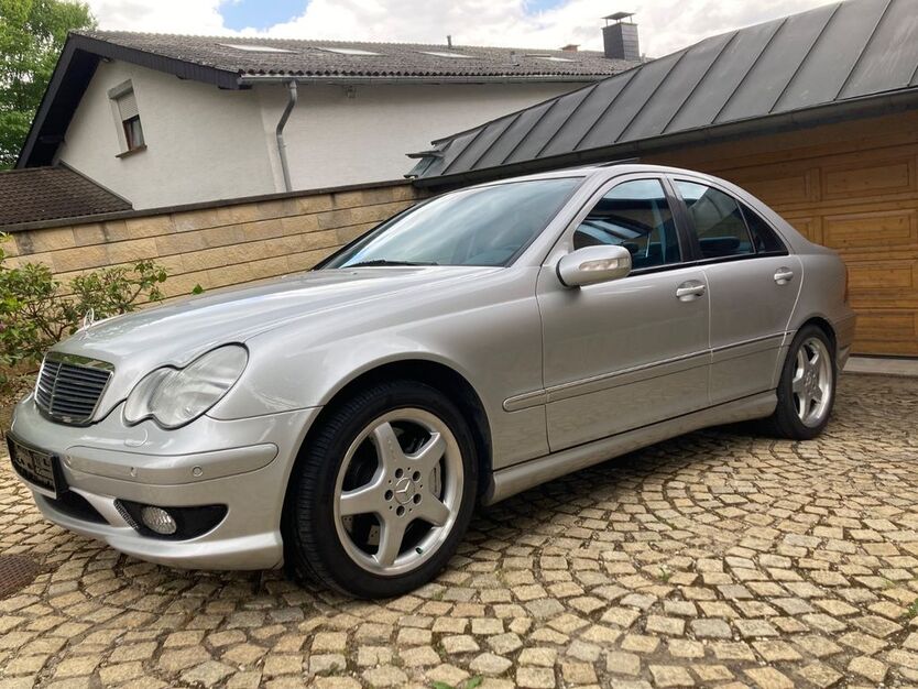 Mercedes-Benz C 32 AMG 95.411 km 16.500 € Wittgert 56237