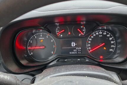 Opel Combo 187.000 km 8.400 € Kirchentellinsfurt 72138