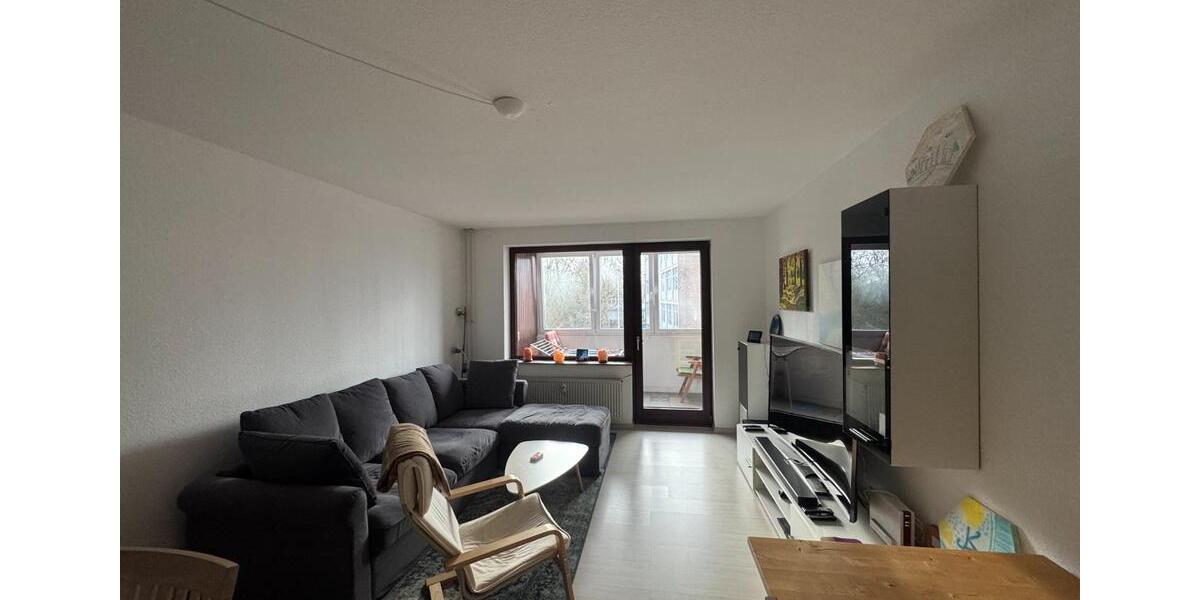 Schöne 3-Zimmerwohnung mit Loggia 3 zimmer