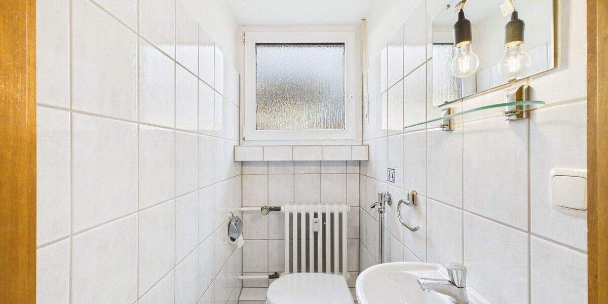 Mehrfamilienhaus, Wohnhaus Weilerswist - 6 Zimmer, 395.000&euro; | Angebot:24835480