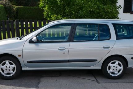 Renault Megane 108.000 km 2.800 € Landsberg am Lech 86899