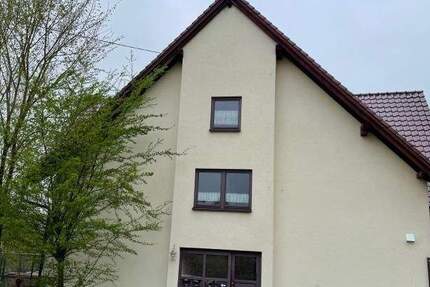 Schön geschnittene 2 Zimmerwohnung mit Terrasse und Balkon in ruhiger Lage von Bad Marienberg 2 zimmer