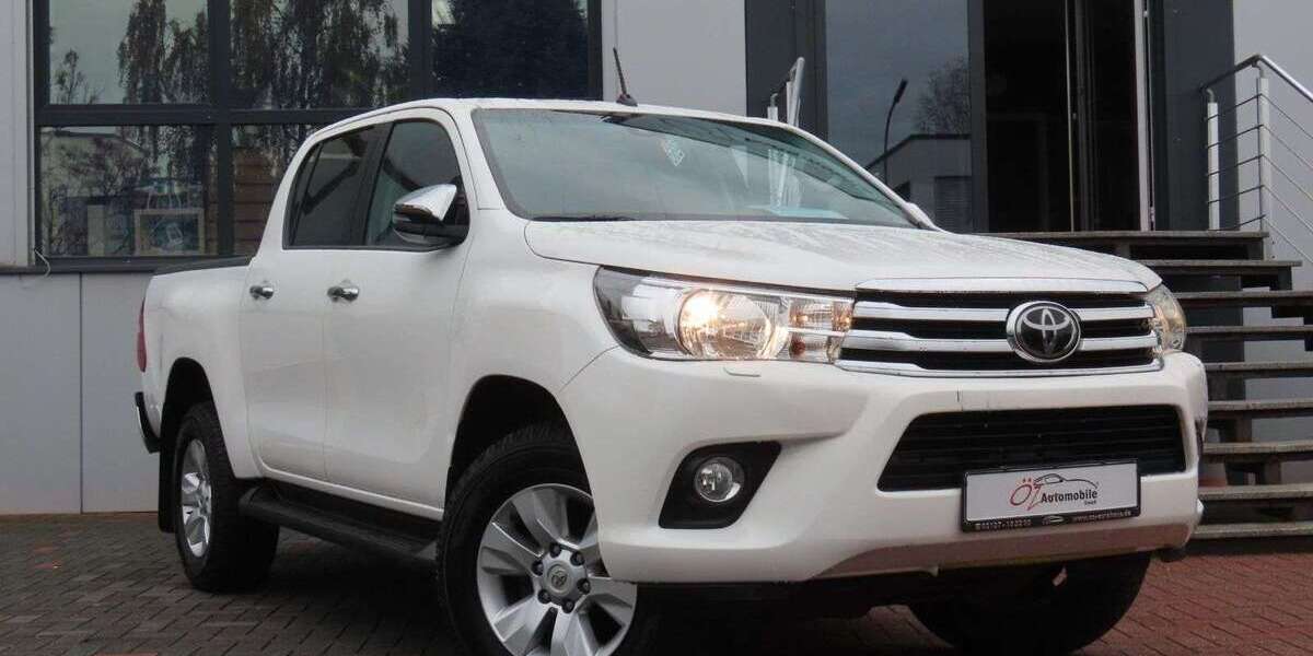 Toyota Hilux 235.188 km 24.900 &euro; Neuss 41469