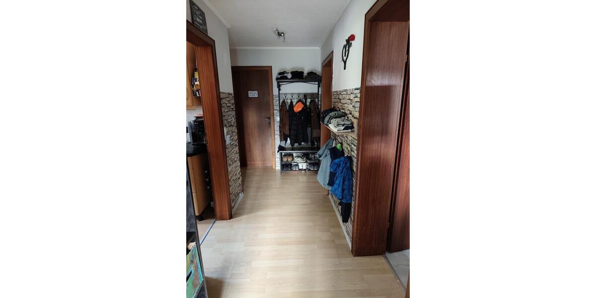 Dachgeschoßwohnung Adenau - 2 Zimmer, 85 m&sup2;, 700&euro; | Angebot:26236219