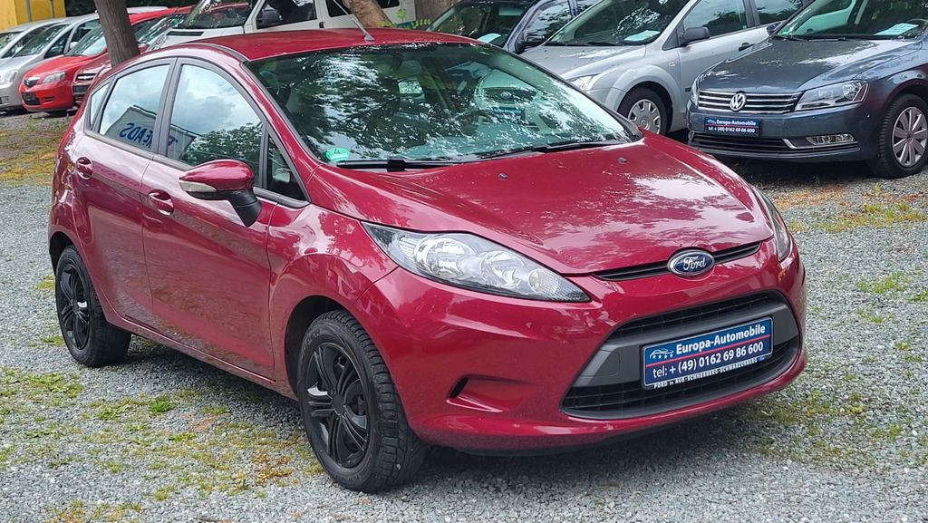 Ford Fiesta 61.000 km 4.900 &euro; Chemnitz 09114