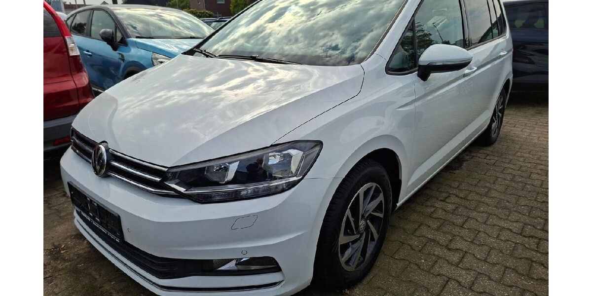 VW Touran 142.579 km 15.950 &euro; Erkelenz 41812