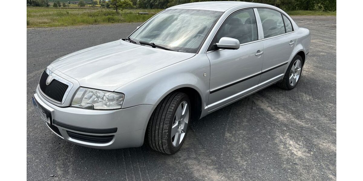 Skoda Superb 209.500 km 1.490 &euro; Felsberg 34587