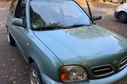 Nissan Micra 130.000 km 2.300 &euro; Hamburg 22043