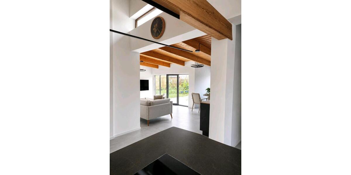 Bungalow Neu Wulmstorf - 9 Zimmer, 180 m&sup2;, 1.050.000&euro; | Angebot:27257482