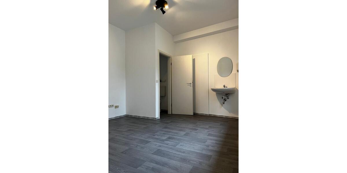 Gewerbeobjekt Kösching - 250&euro; | Angebot:25451928