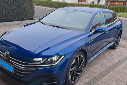 VW Arteon 106.000 km 30.100 &euro; Bischofsheim 97653