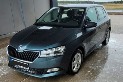 Skoda Fabia 28.700 km 13.200 &euro; Wolfsburg 38444