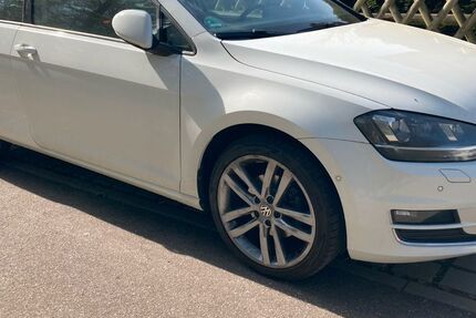 VW Golf 193.986 km 7.999 &euro; Gerlingen 70839