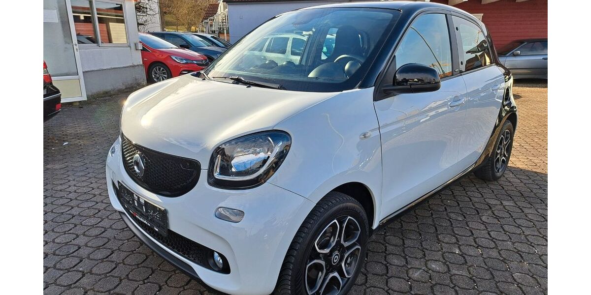 Smart ForFour 71.248 km 9.400 &euro; Nufringen 71154