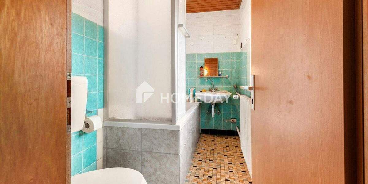 Mehrfamilienhaus, Wohnhaus Abenberg Wassermungenau - 9 Zimmer, 300 m&sup2;, 424.000&euro; | Angebot:25737451