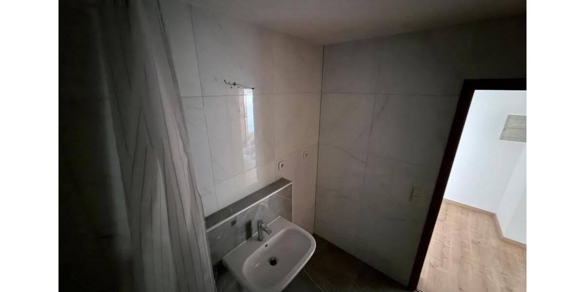 Etagenwohnung Neumarkt in der Oberpfalz Altenhof - 3 Zimmer, 76 m&sup2;, 255.000&euro; | Angebot:26818600
