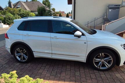 VW Tiguan 110.800 km 21.800 € Karlsdorf-Neuthard 76689