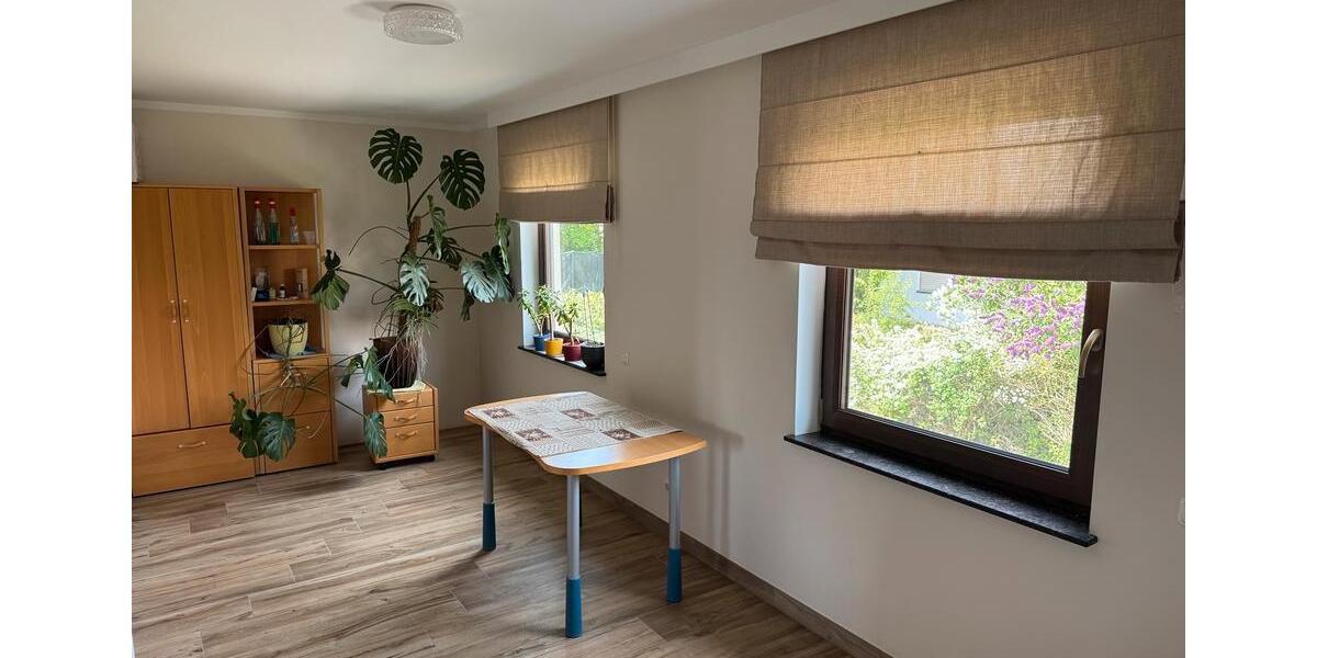 Doppelhaushälfte Würzburg Lengfeld - 7 Zimmer, 154 m&sup2;, 599.000&euro; | Angebot:27083665