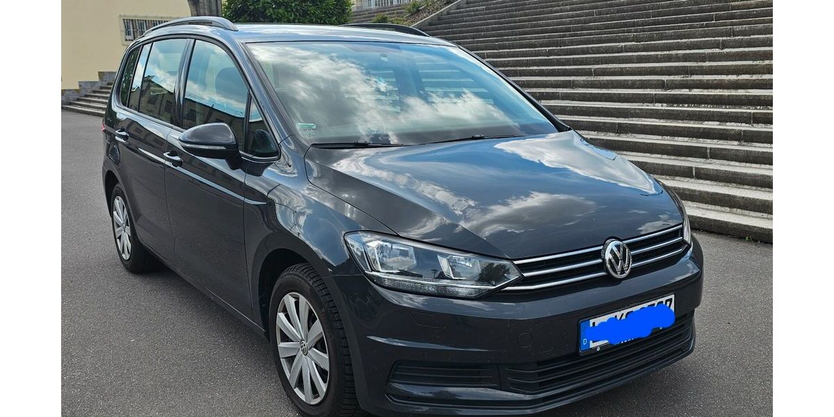 VW Touran 194.000 km 12.500 &euro; Leipzig 04105