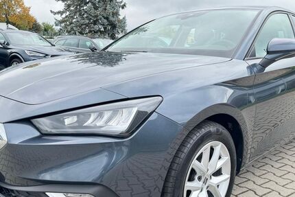 Seat Leon 138.871 km 14.990 € Nabburg 92507
