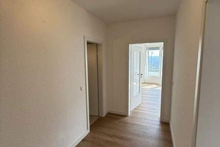 Wohnung Siegen - 2 Zimmer, 72 m&sup2;, 184.000&euro; | Angebot:25563620